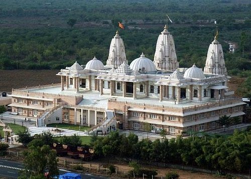 dada-bhagwan-temple